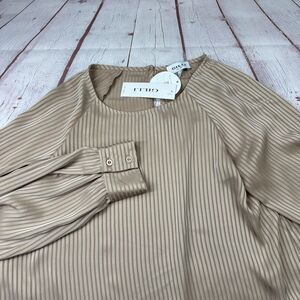 Gilli Striped Satin Blouse Womens Medium Mocha Raglan Long Sleeve Button Cuffs